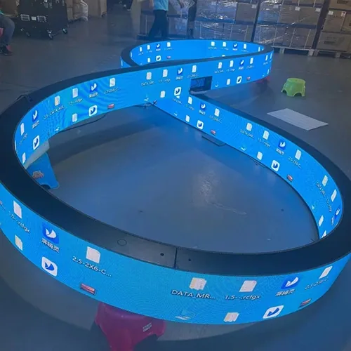 Custom-diameter circular form